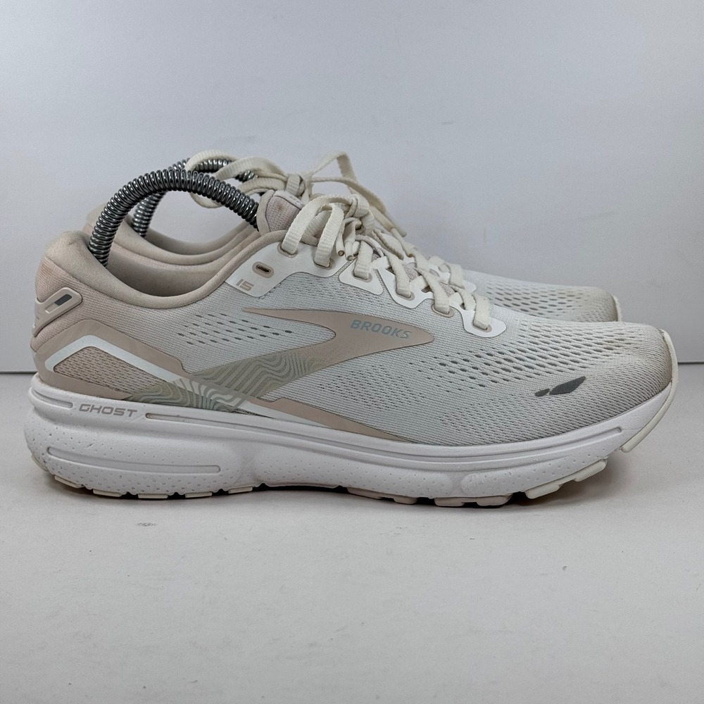 Brooks Ghost 15 Womens Running Shoes White Oyster Mushroom 1203801B189 Size 9